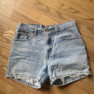 Vintage levis denim shorts